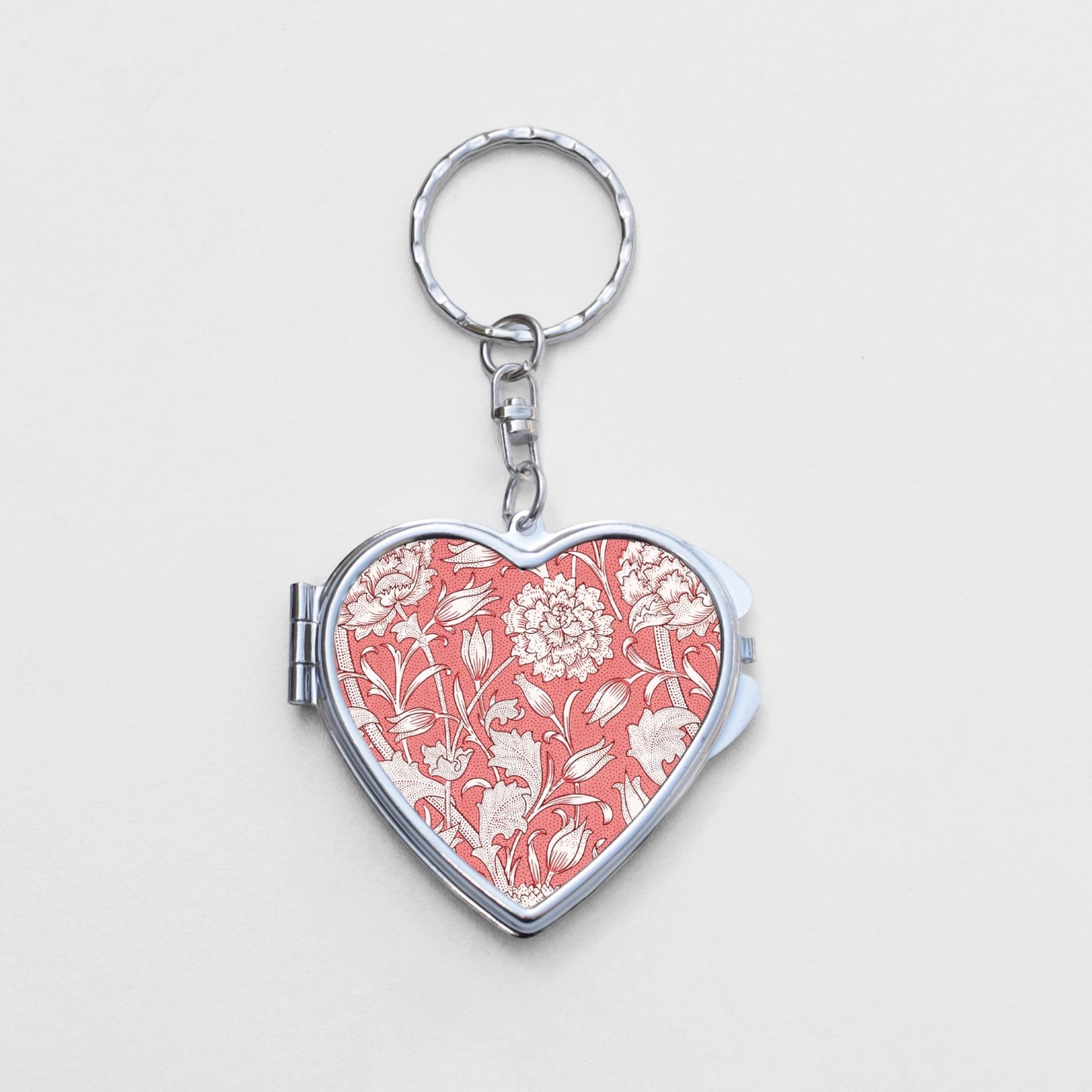 Art Nouveau Heart Shaped Mirror KeyChain