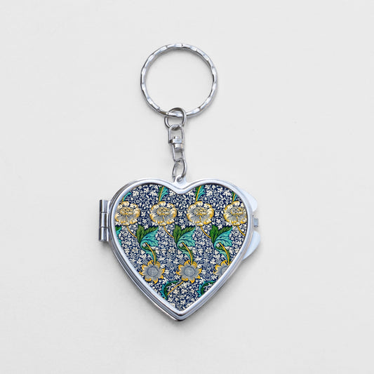 Art Nouveau Heart Shaped Mirror KeyChain